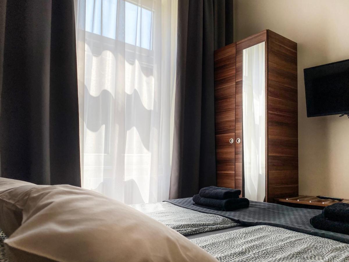 Charming Apartment, Wawel & Old Town Krakow II Bagian luar foto