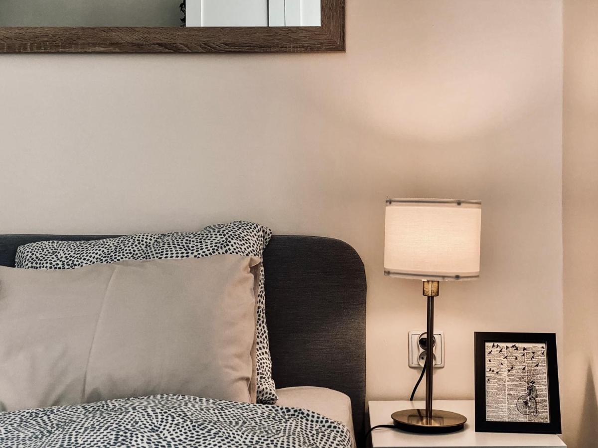 Charming Apartment, Wawel & Old Town Krakow II Bagian luar foto