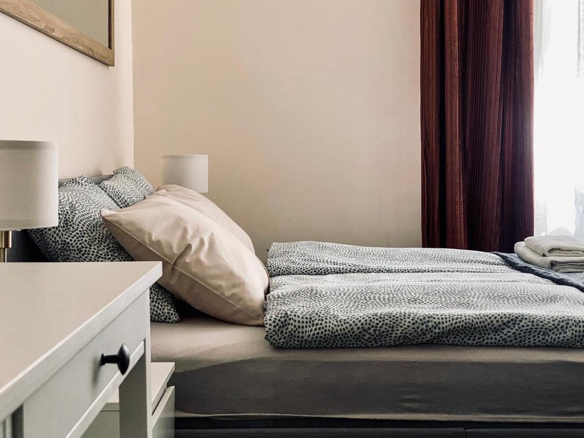Charming Apartment, Wawel & Old Town Krakow II Bagian luar foto