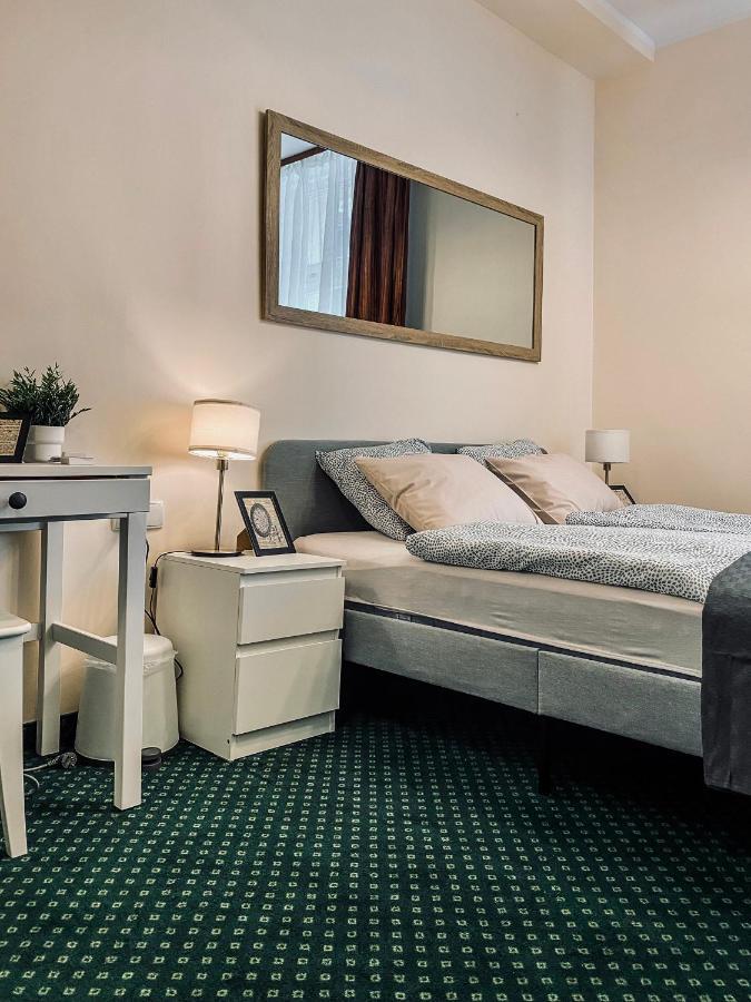Charming Apartment, Wawel & Old Town Krakow II Bagian luar foto